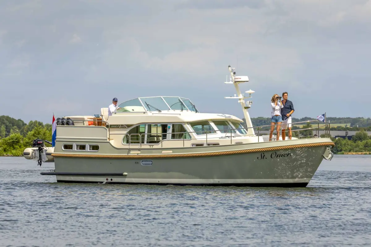 linssen-grand-sturdy-40-0-ac-intero-20200707-0752_1200xauto.webp
